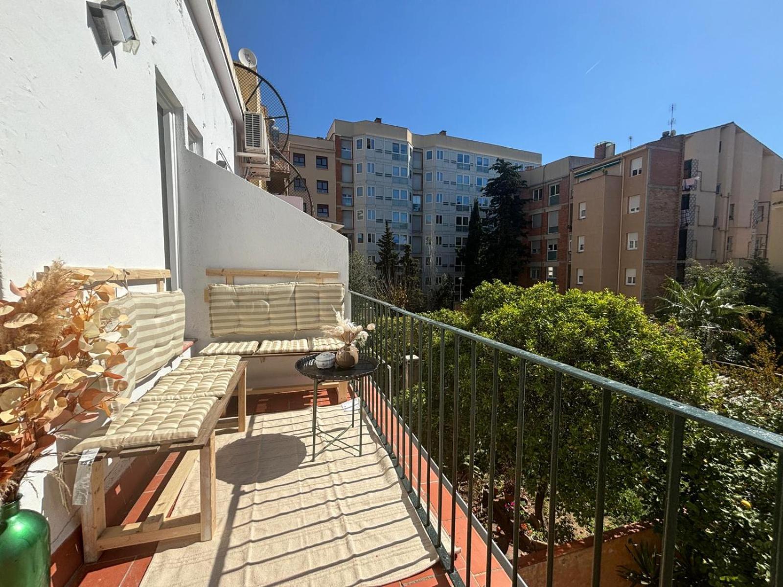Piso Ideal Con 3 3 Banos Y Terraza Apartment